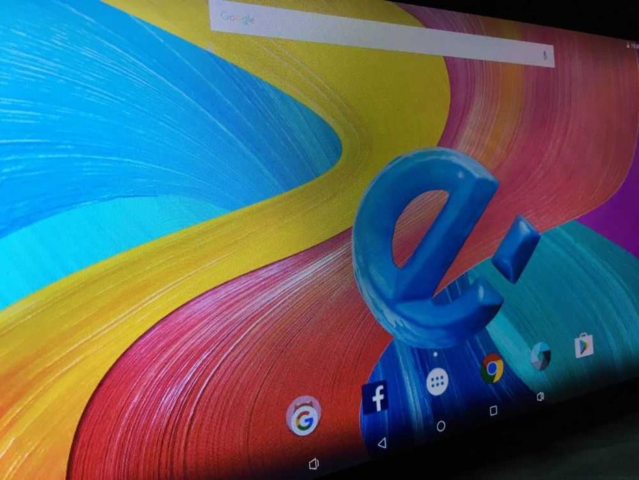 Tablet E-Star – Com Problema de Software | Com Carregador |