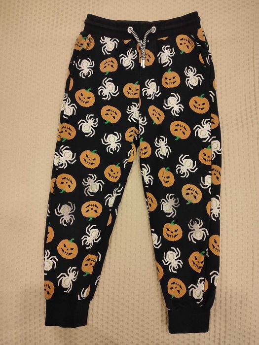 Spodnie dresowe  czarne halloween dynia 116 bawełna cool club