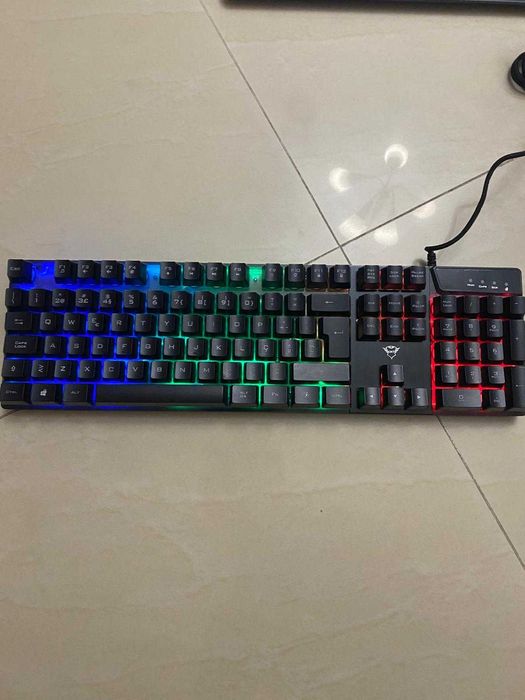 teclado e rato gamer - GXT