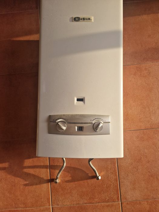 Esquentador electrónico Consul