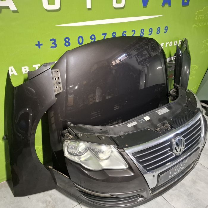 Капот морда Volkswagen Passat B6 LC8Z