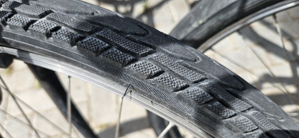 bicicleta city. Inox e aluminio