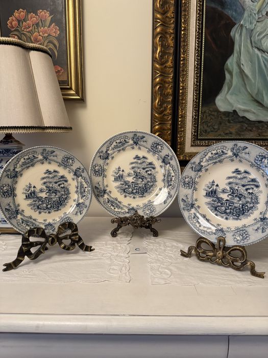 Lote 3 pratos motivo cavalinho