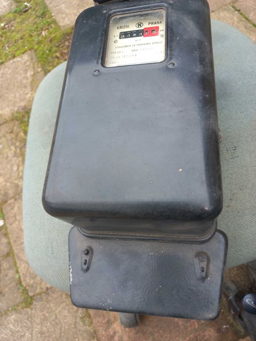 Електричний лічильник KRIZIK