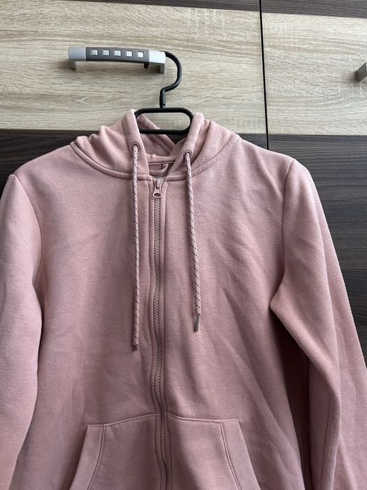 Bluza rozpinana z kapturem