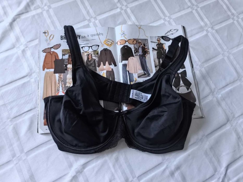 Biustonosz Damski Czarny Miękki Up Fashion r.90C
