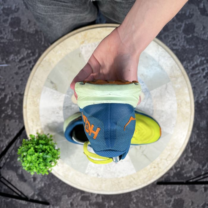 Кросівки Hoka Zinal