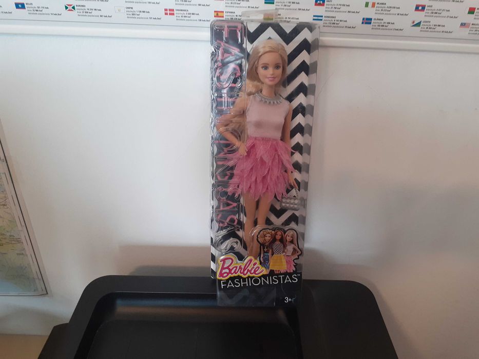 Barbie Fashionistas da Mattel