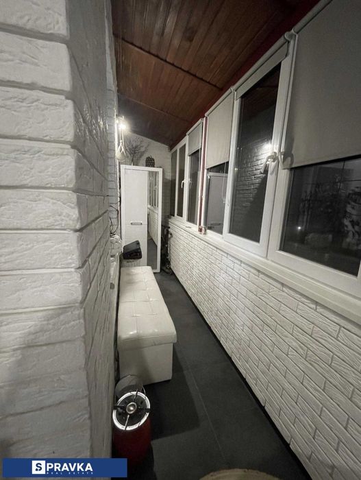 Продам квартиру ЖМ радужный 2 ком 90 м2