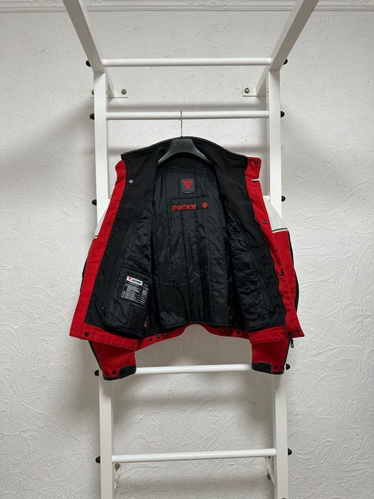 Мото куртка Dainese Ducati L-XL размер