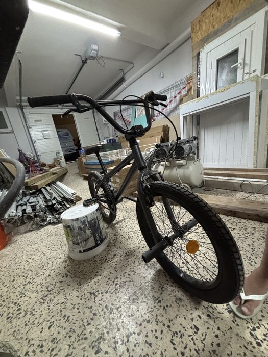 Bicicleta bmx como nova