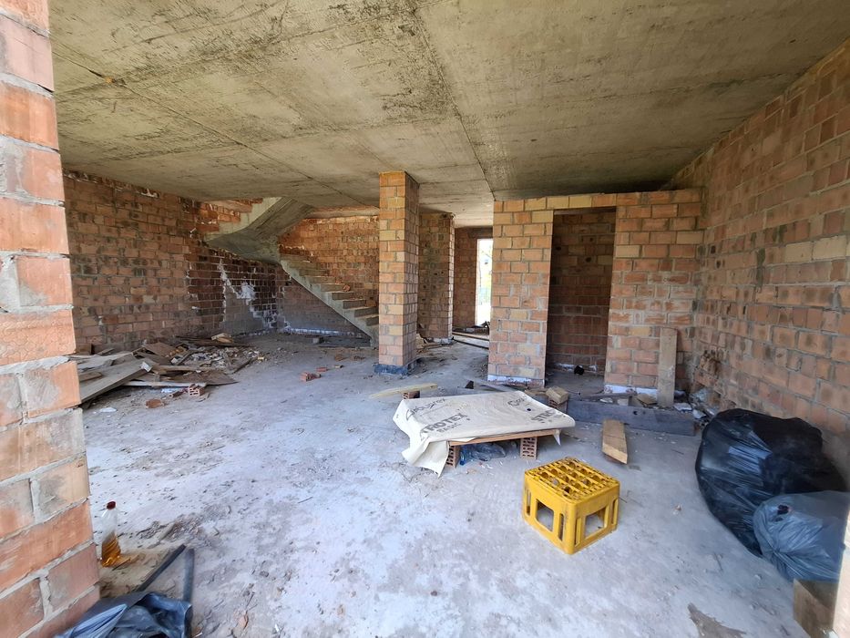 Продаж 2 поверхового котеджу, у Підрясне