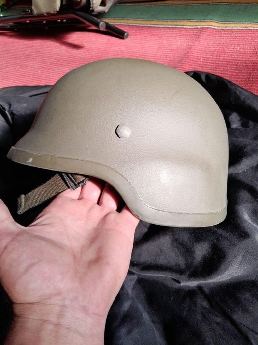 Оригінал Шолом Gefechtshelm M92 (Schuberth B826) шолом німецької армії