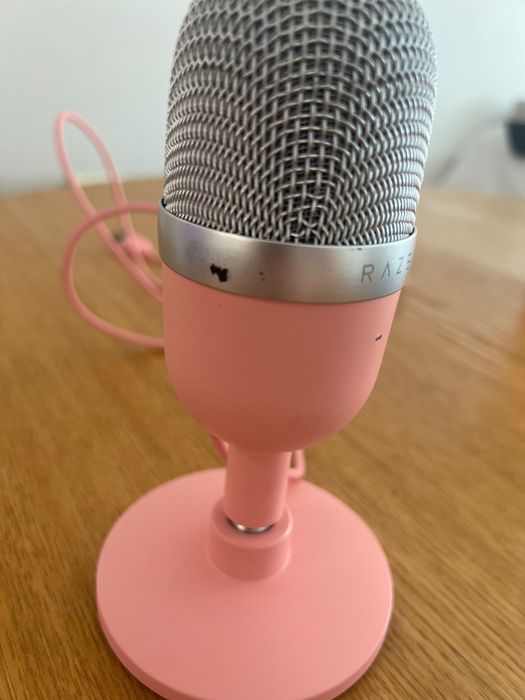 Microfone Razer mini Rosa