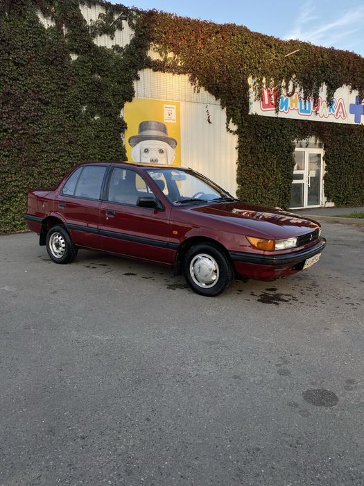 Mitsubishi lancer 1991р