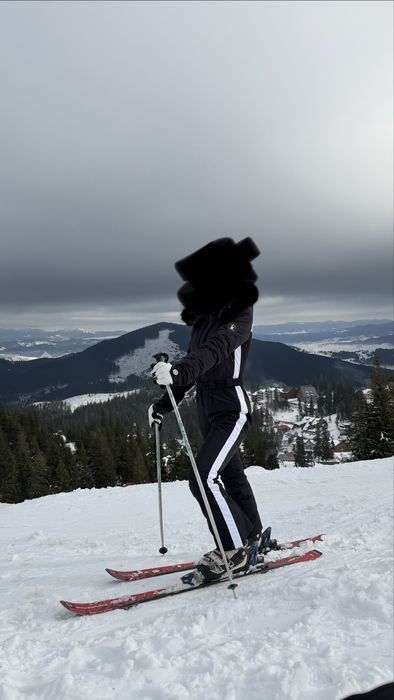 Лижний комбінезон