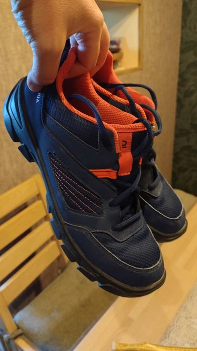 Кросівки Decathlon жіночі