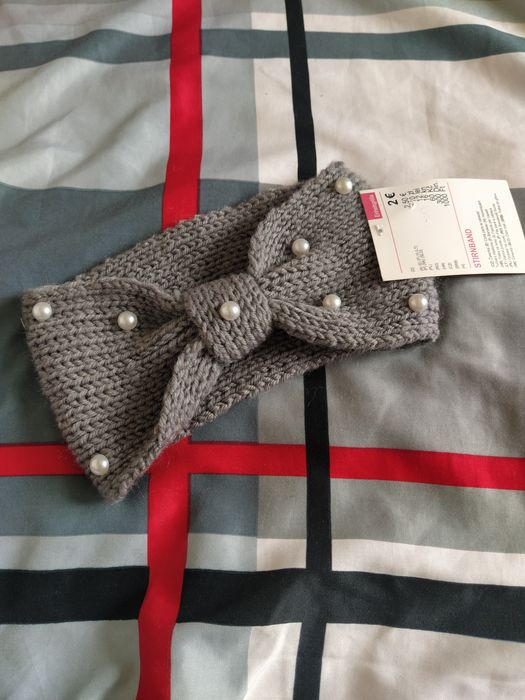 Повязка женская с бусинками