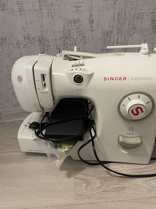 Singer швейна машинка 4205 4210