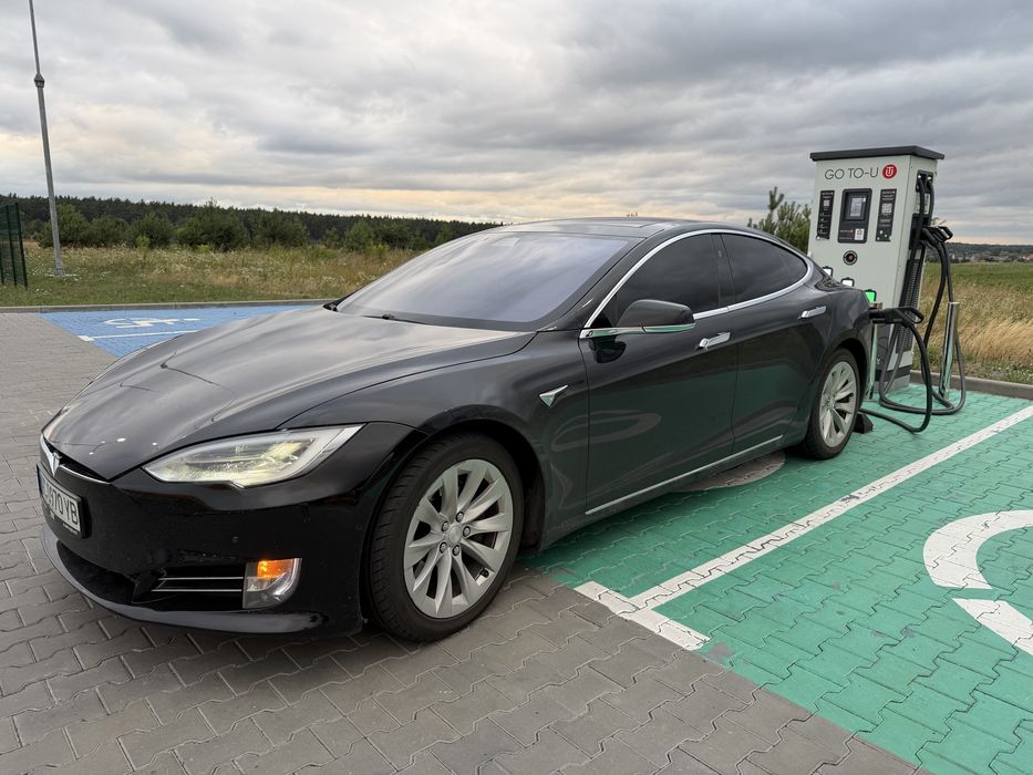 Tesla Model S 75D • 2018 • AWD • Безкоштовний Supercharging • Autopilot • Intel • Білий салон