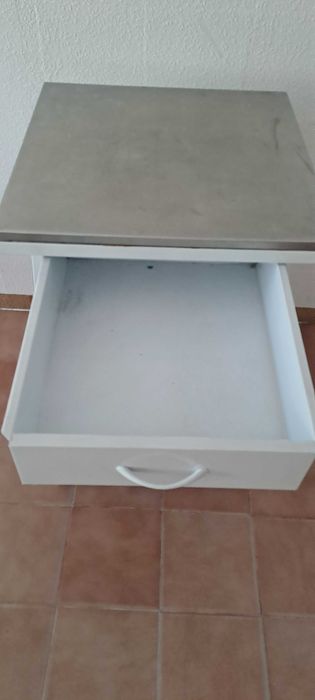 Mesa de Apoio para Registadora