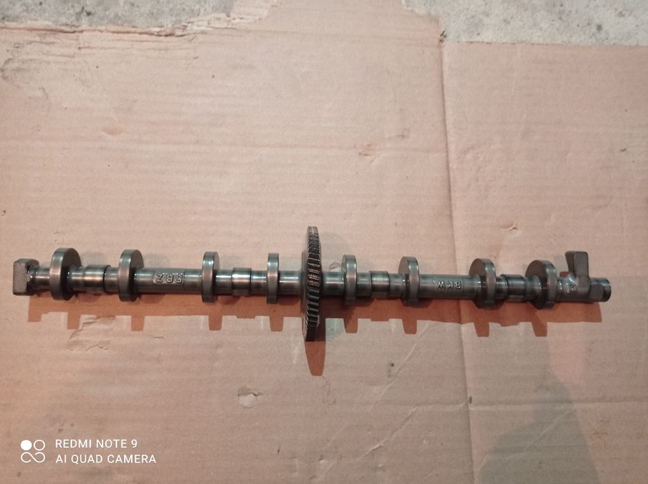 Wałek mimośrodowy 2.0B n20b20a BMW