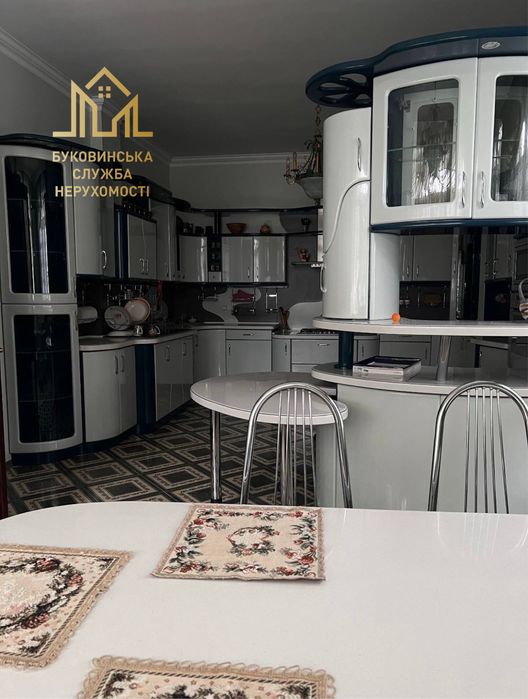 Продається будинок, район ресторану "Фаберже"