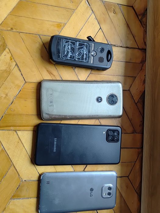 Sprzedam telefony (samsung galaxy A12,LG xcam,motorola E5 moto plus