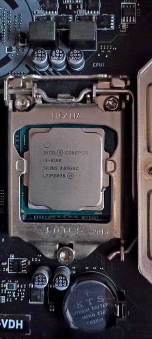 MSI B365M PRO-VDH, i3 8100, ddr4 2x8 (16gb)  Продам комплект.