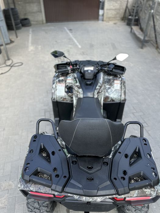 CFMOTO 520L EPS 4+4 .