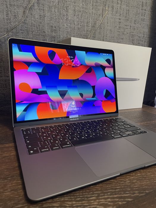 Macbook air 2020 m1 обмін
