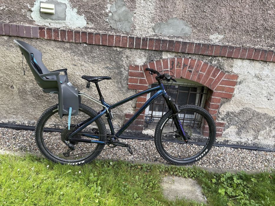 Fotelik rowerowy Hamax chill z dwoma pałąkami