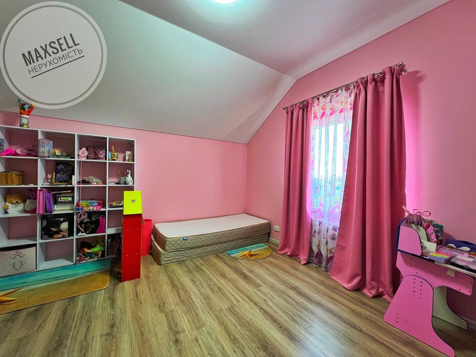 Продам чудовий будинок з новим сучасним ремонтом (єОселя)