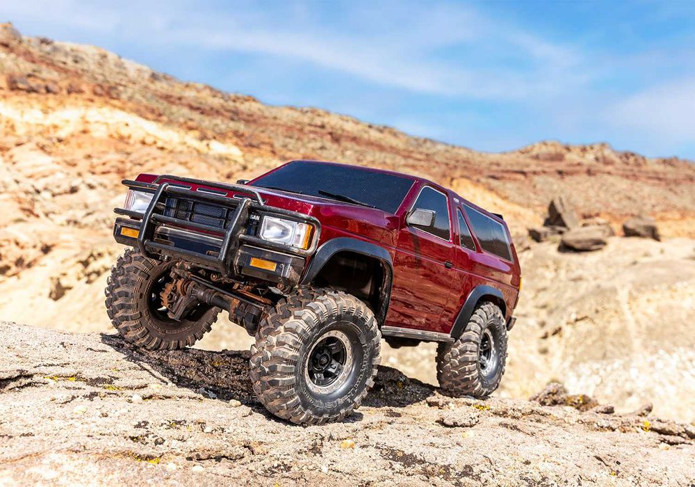 Радіокерована машинка Traxxas 1/10 TRX-4 Nissan Pathfinder 4X4