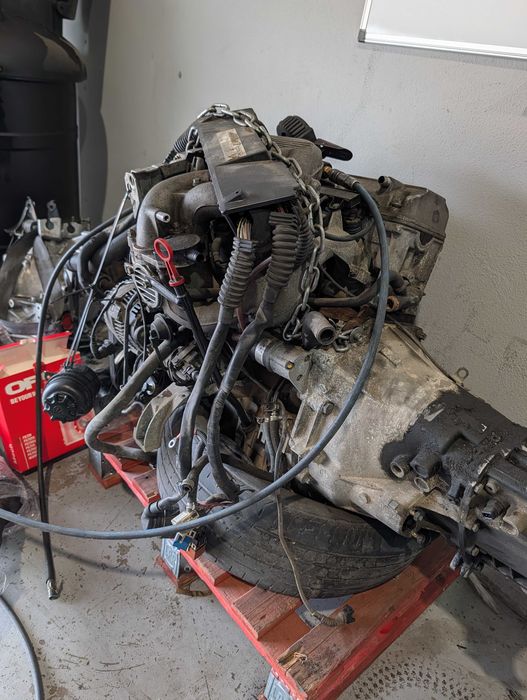 À venda: várias peças para o BMW E36 / 316i e M3 descapotável