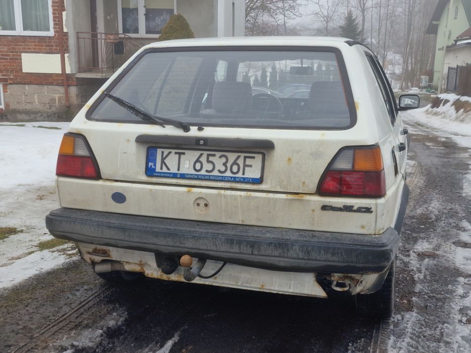 Volkswagen Golf II 1,8 benzyna ! Hak !