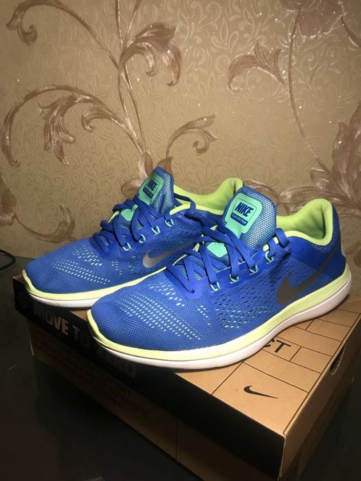 Кросівки nike жіночі, оригінал, 41 розмір