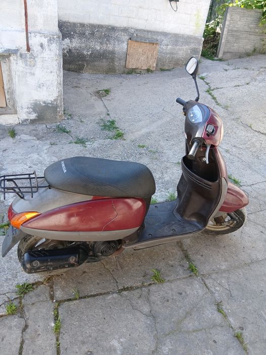 Скутер Honda tact 51