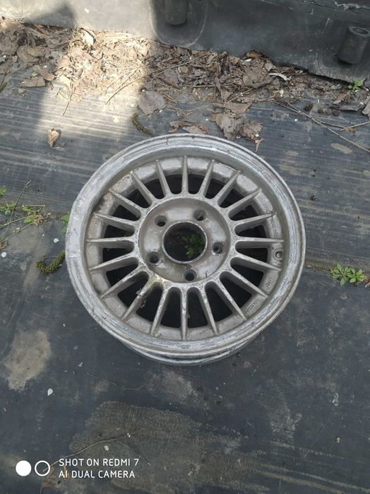 диски с резиной на BMW  R-14   400 ГРН. 5-120