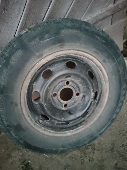 Шини з дисками р13