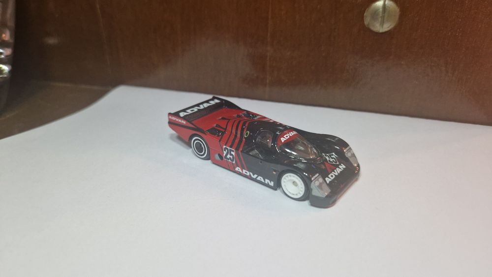 Hot Wheels Porsche 962