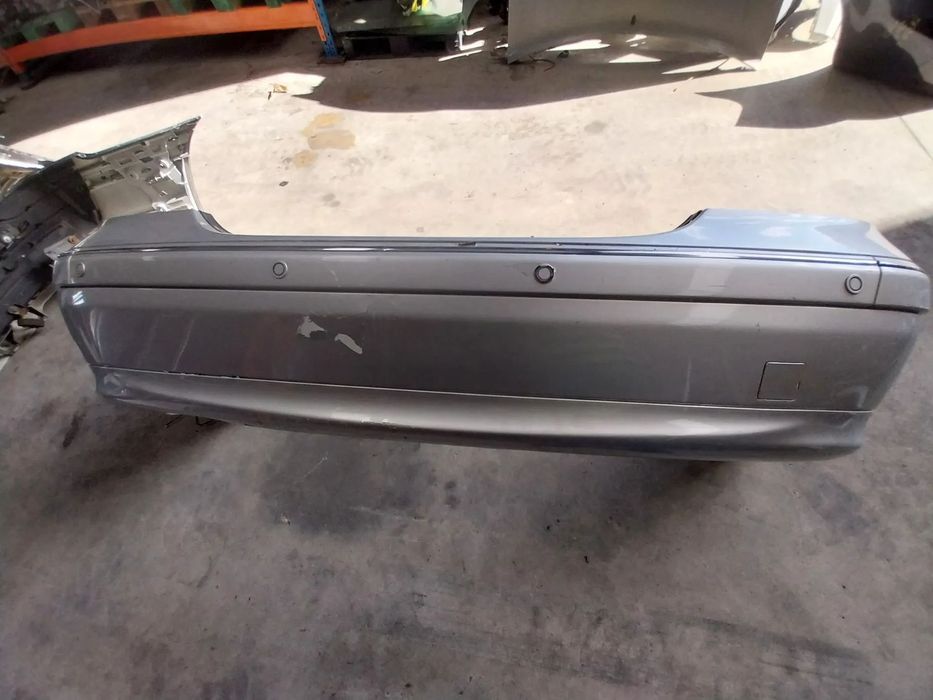 Para-choques tras Mercedes-Benz W203 com sensores 2002