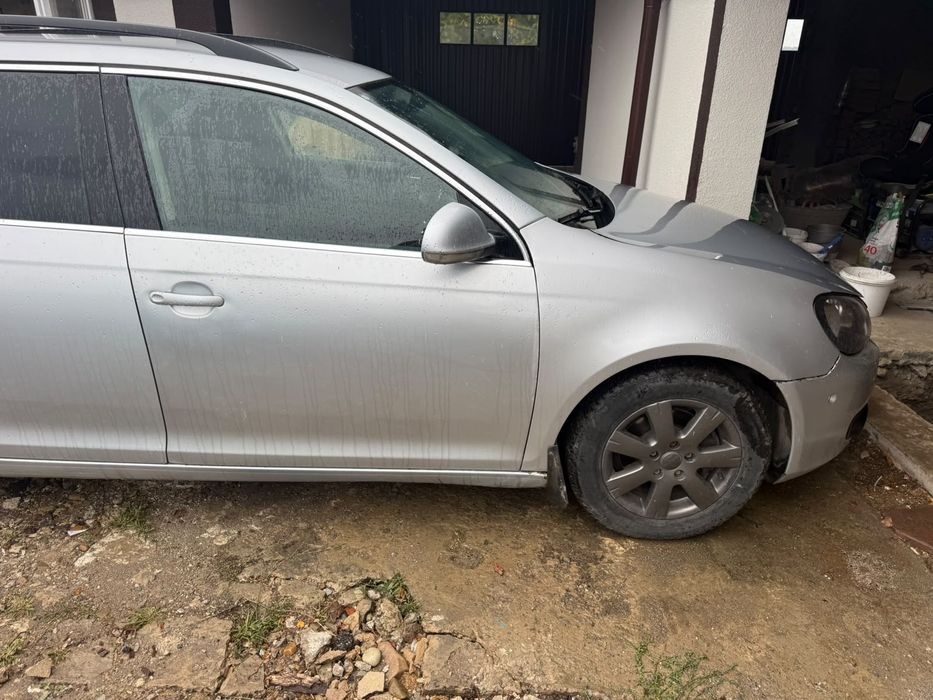 Продам Volkswagen Golf VI