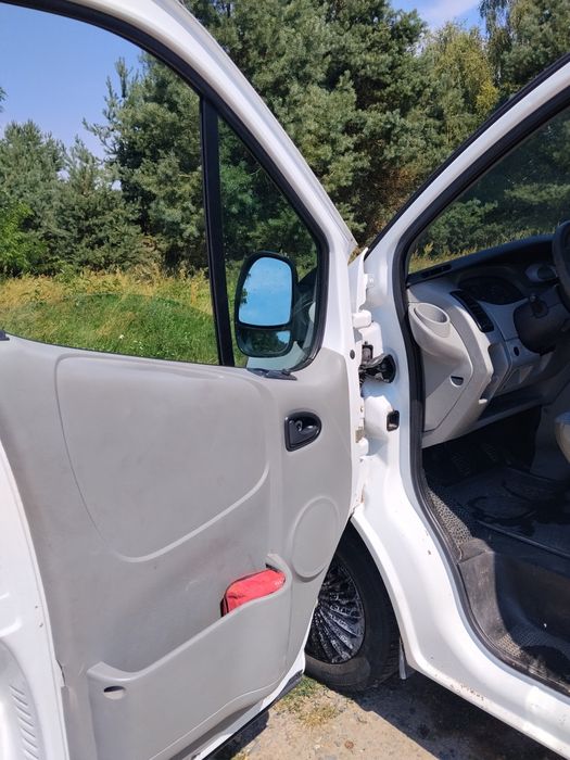 Reno trafic LH2 brygadowka pięć miejsc