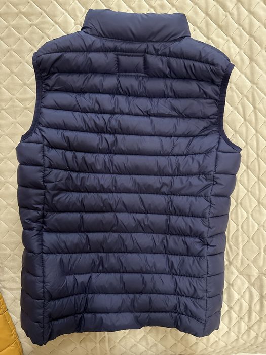 Жилет для мальчика Guess