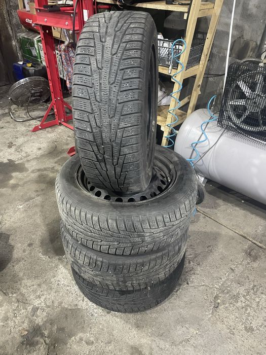 Диски з зимовою резиною 205/55 r16