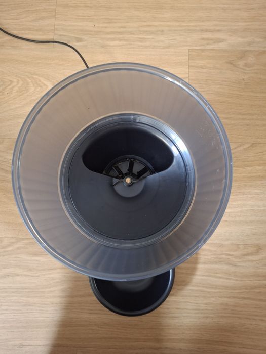 Dispensador automatico comida gato