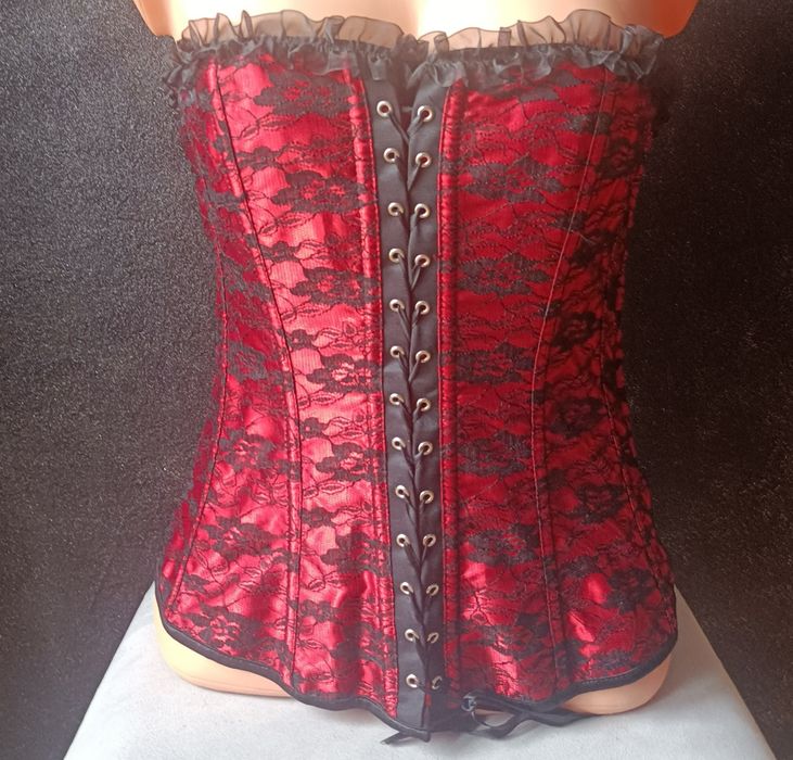 Gorset Czerwono-Czarny Koronka Vaacodor 2XL - wiązany , zamekk .