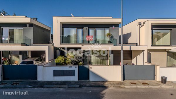 Moradia na Vila De Prado