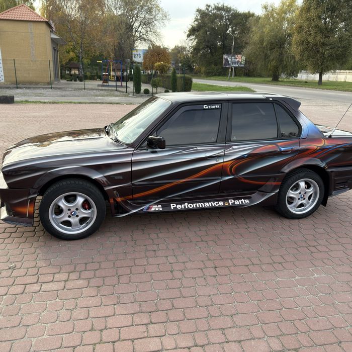 Продам БМВ е30 м50б25
